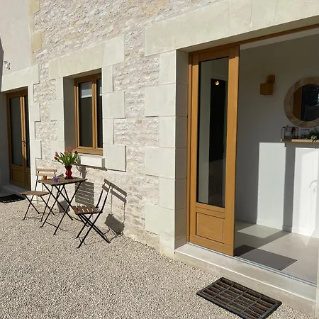 Les Pieces Du Moulin Apartment Angliers  Exterior photo