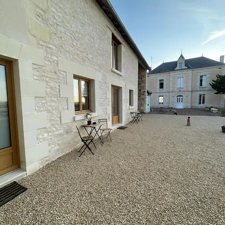 Les Pieces Du Moulin Apartment Angliers  Exterior photo