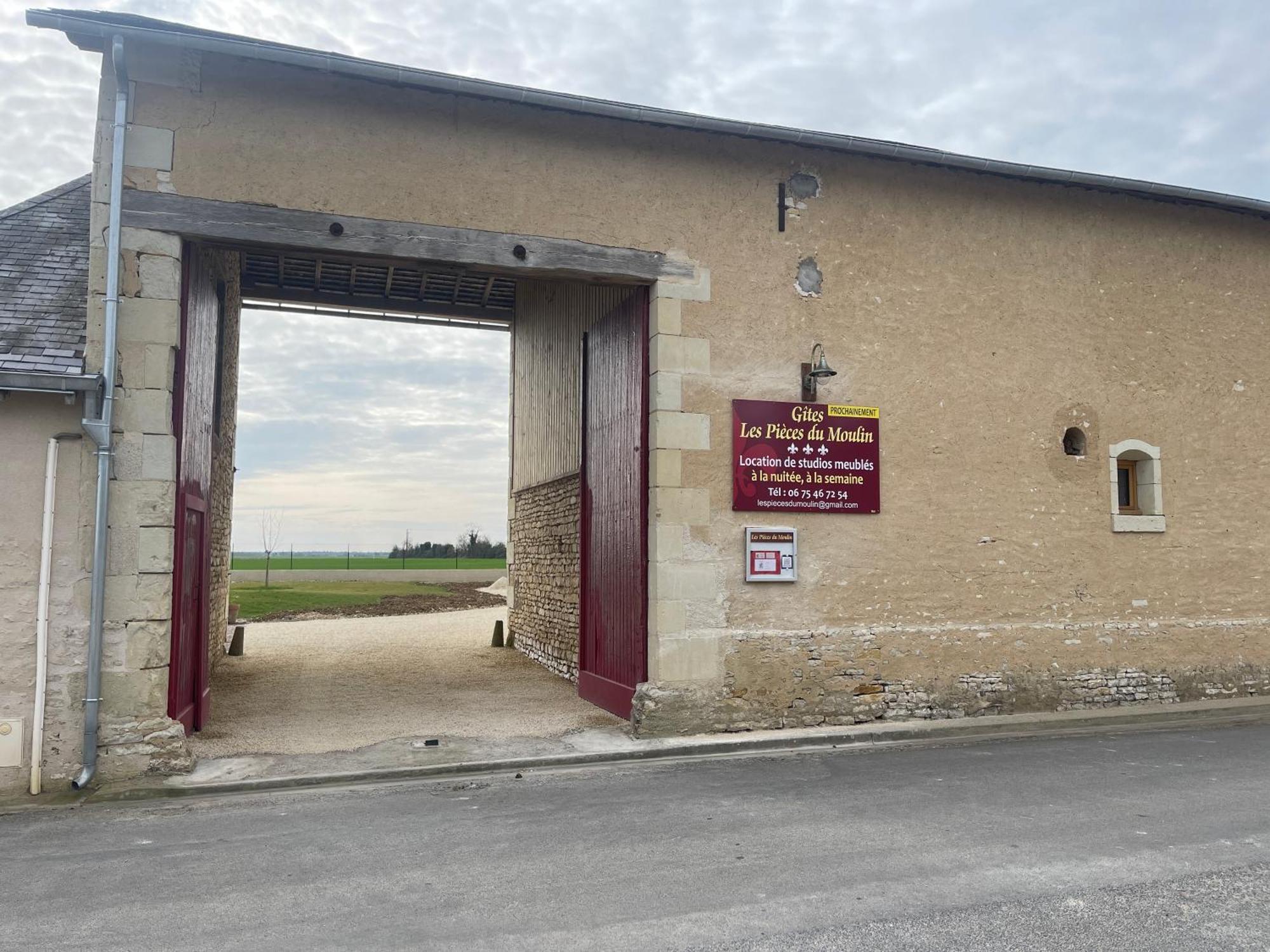 Les Pieces Du Moulin *